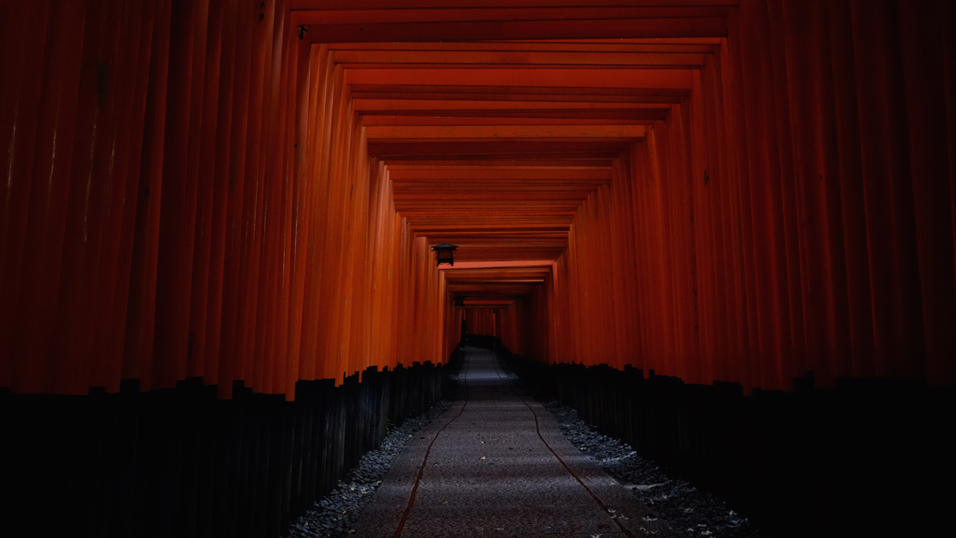 Fushimi-shrine_16x9
